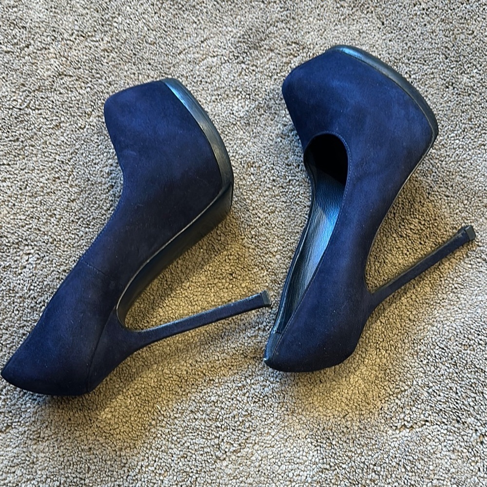 Yves Saint Laurent Blue Stiletto Heels - Authentic - Picture 8 of 8